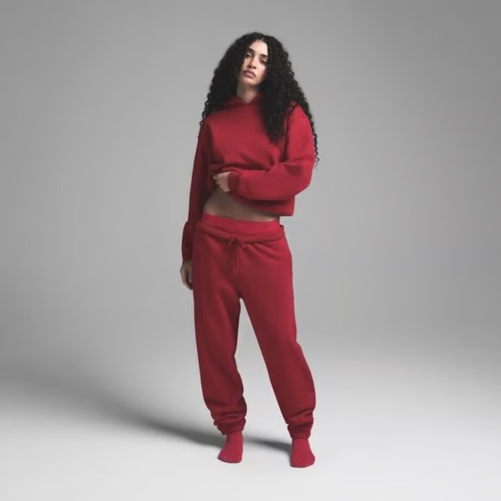 SKIMS Cotton Fleece Classic Jogger in Brick Size Medium M EUC